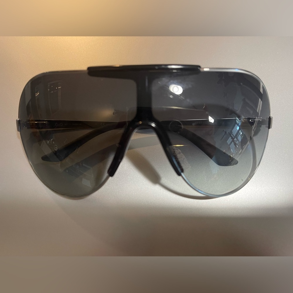 Dolce & Gabbana Black/Silver sunglasses